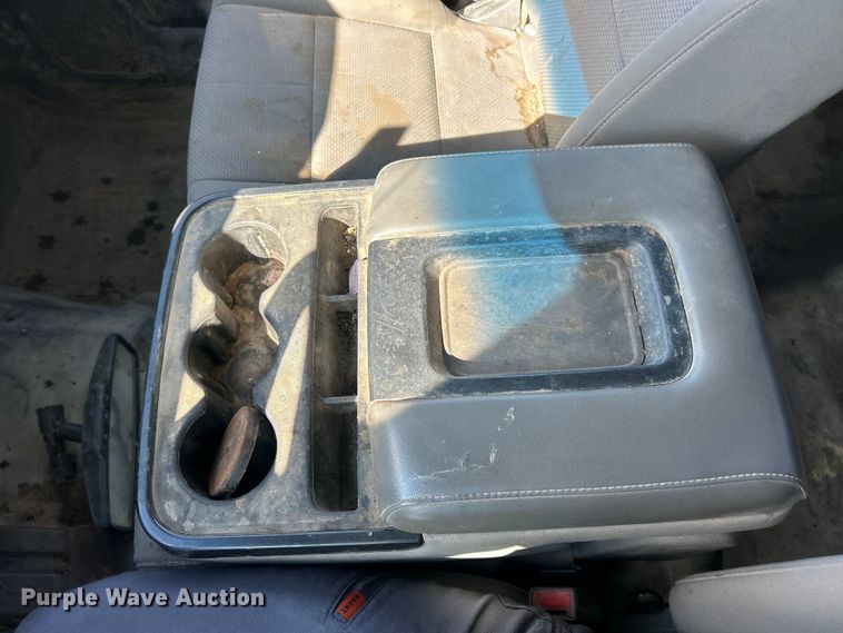 image for item FC5066 2015 GMC Sierra 3500HD Ext. Cab utility bed pickup truck