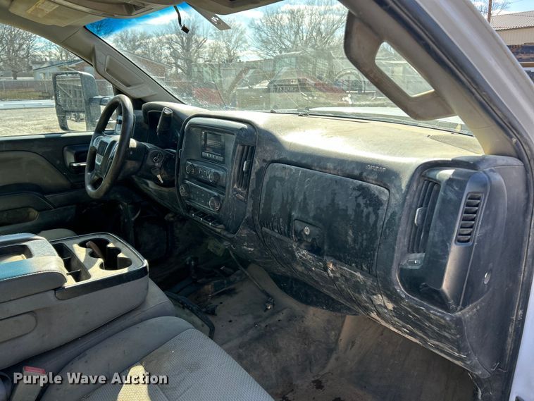 image for item FC5066 2015 GMC Sierra 3500HD Ext. Cab utility bed pickup truck