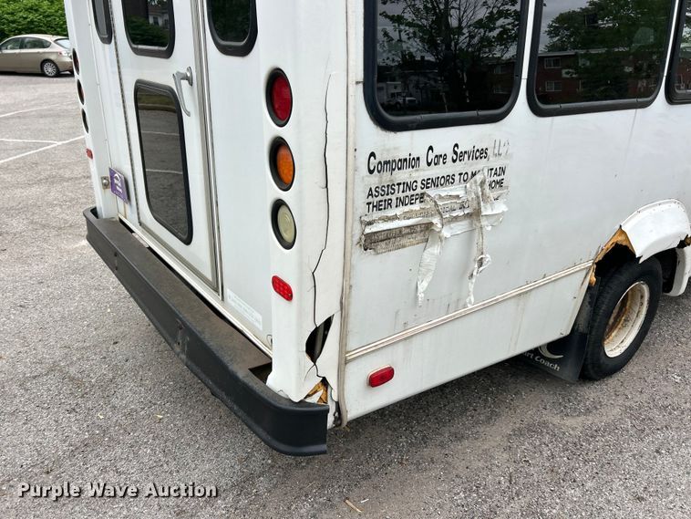 image for item FC5415 2010 Ford E450 Super Duty shuttle bus