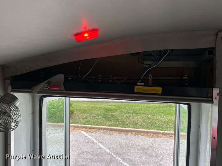 image for item FC5415 2010 Ford E450 Super Duty shuttle bus