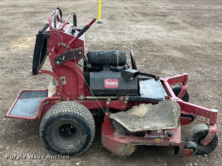 image for item FC5417 Toro Grandstand ZTR lawn mower