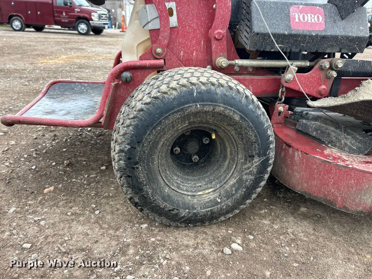 image for item FC5417 Toro Grandstand ZTR lawn mower