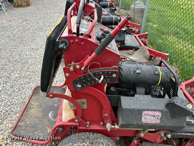 image for item FC5419 (2) Toro Grandstand ZRT lawn mowers 