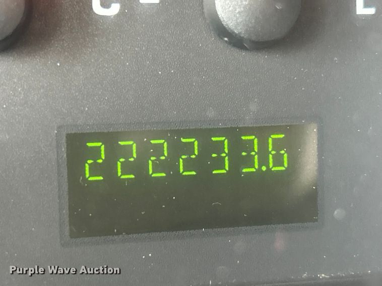 image for item FC5444 2008 Ford E450 Super Duty shuttle bus