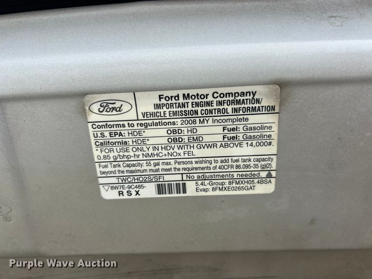 image for item FC5444 2008 Ford E450 Super Duty shuttle bus