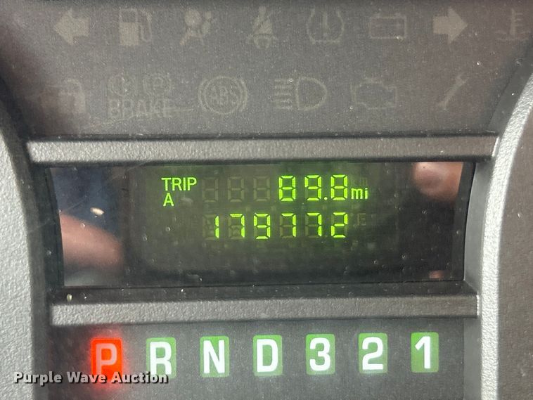 image for item FC5445 2011 Ford E450 Super Duty shuttle bus