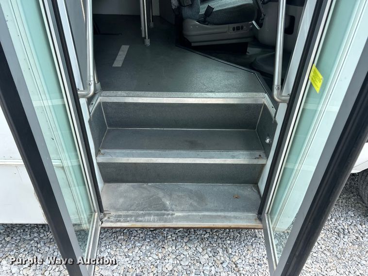 image for item FC5445 2011 Ford E450 Super Duty shuttle bus