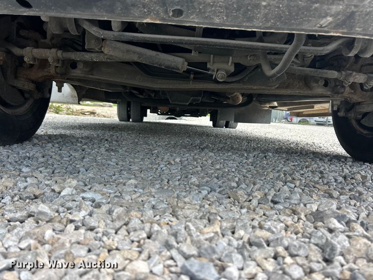 image for item FC5445 2011 Ford E450 Super Duty shuttle bus