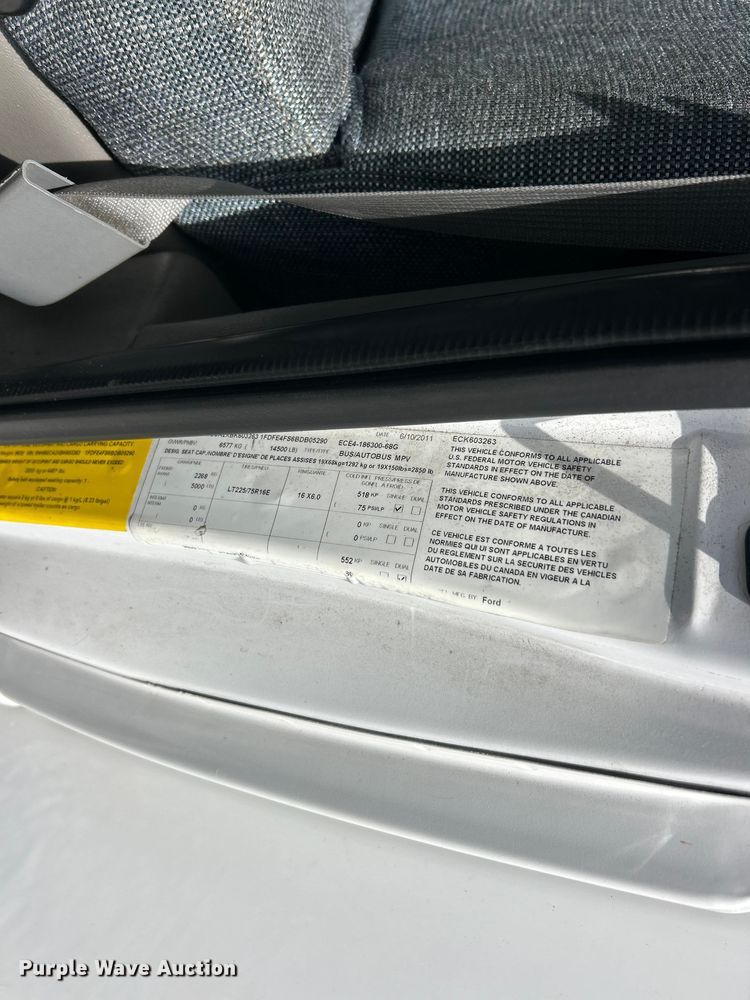 image for item FC5445 2011 Ford E450 Super Duty shuttle bus