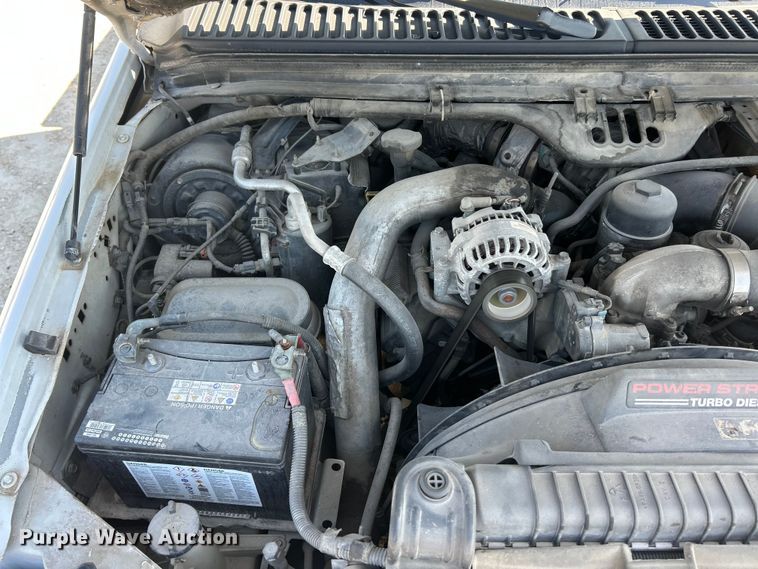 image for item FC5457 2003 Ford F250 Super Duty Ext. Cab pickup truck