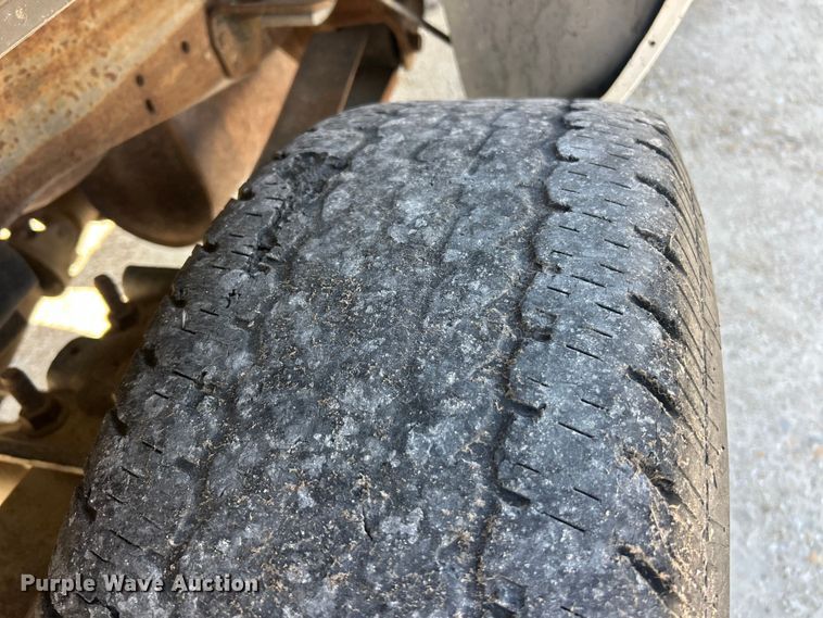 image for item FC5457 2003 Ford F250 Super Duty Ext. Cab pickup truck