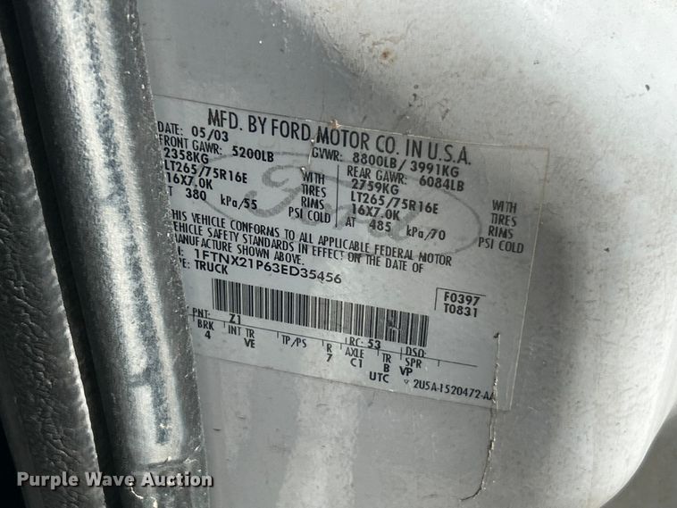 image for item FC5457 2003 Ford F250 Super Duty Ext. Cab pickup truck