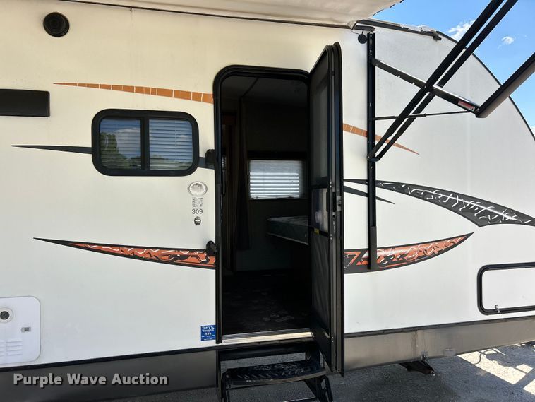 image for item FC5492 2014 KZRV MXT camper
