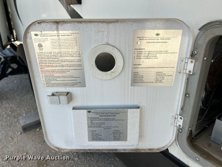 image for item FC5492 2014 KZRV MXT camper