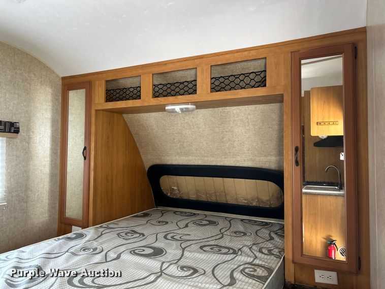 image for item FC5492 2014 KZRV MXT camper