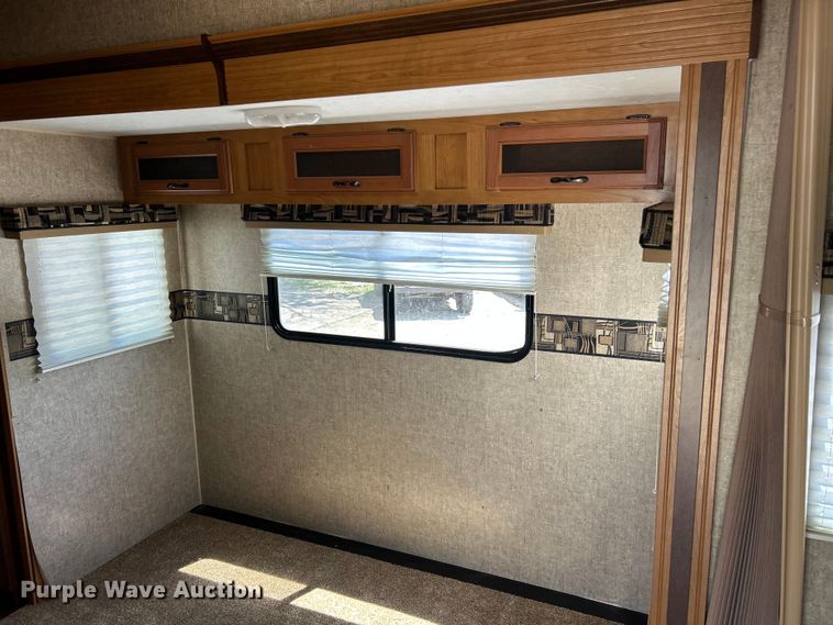 image for item FC5492 2014 KZRV MXT camper