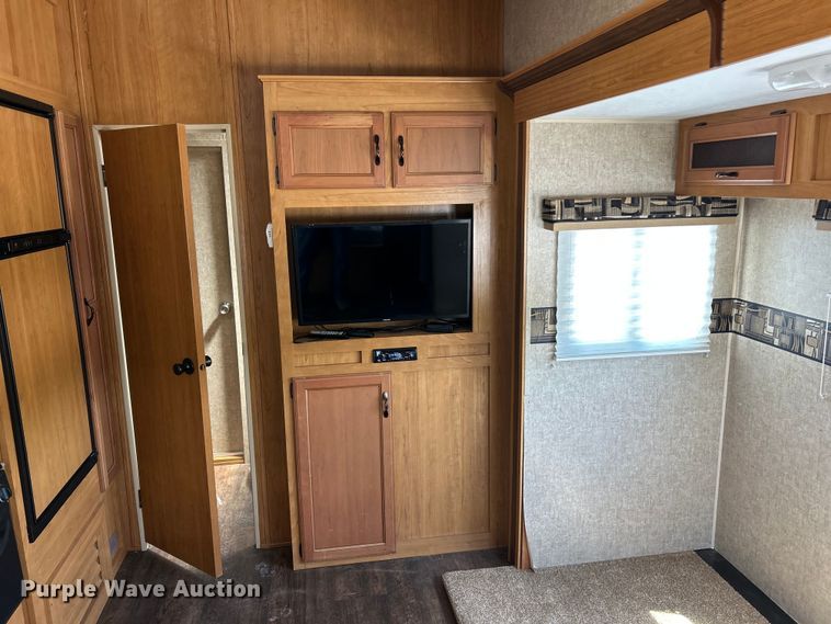 image for item FC5492 2014 KZRV MXT camper