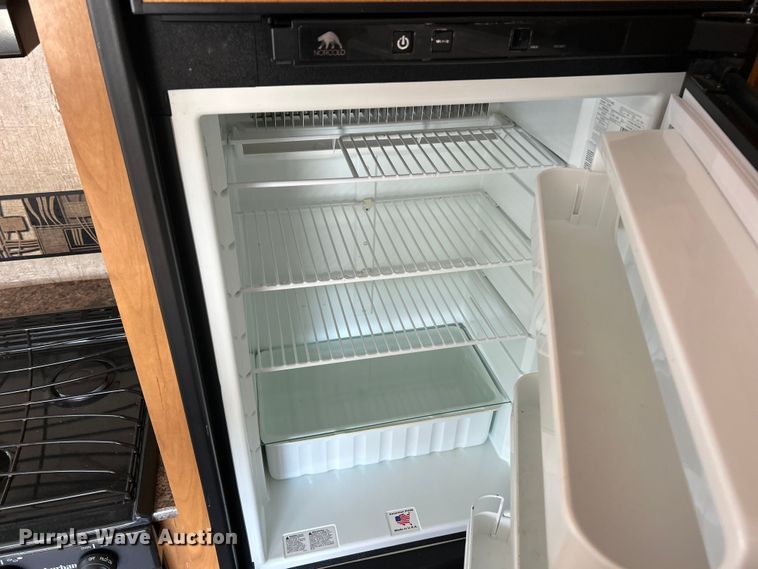 image for item FC5492 2014 KZRV MXT camper