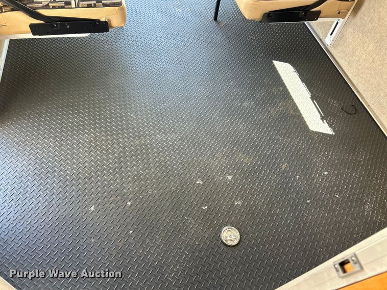 image for item FC5492 2014 KZRV MXT camper