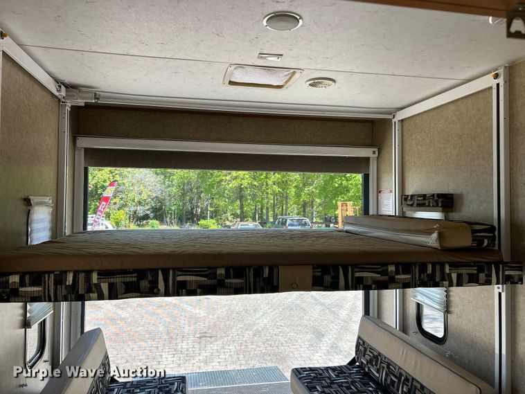 image for item FC5492 2014 KZRV MXT camper