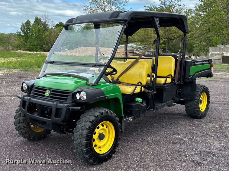 image for item FC5606 2021 John Deere 855M utility vehicle