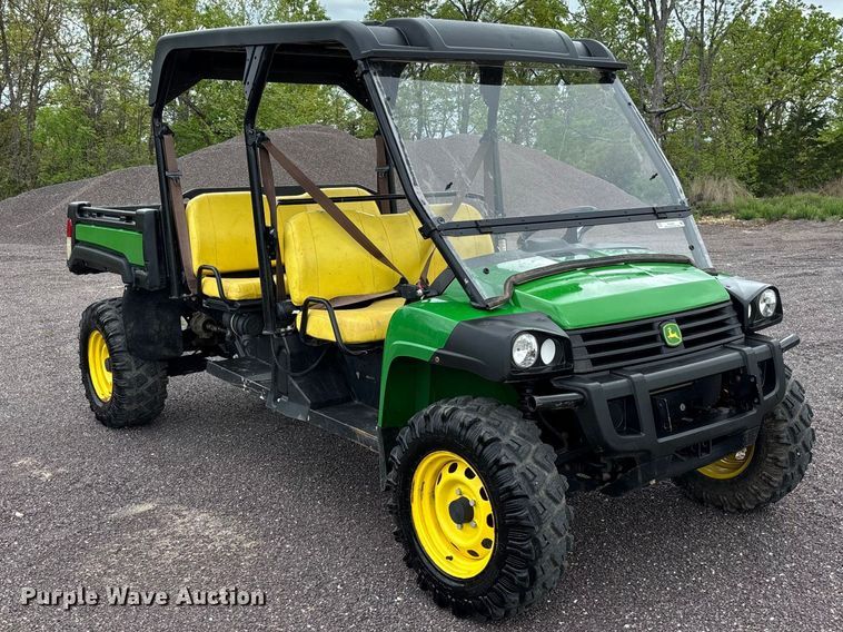 image for item FC5606 2021 John Deere 855M utility vehicle