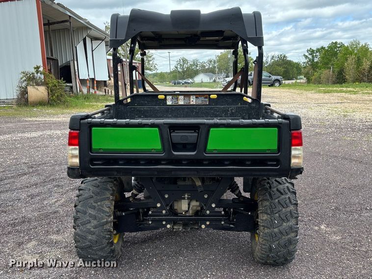 image for item FC5606 2021 John Deere 855M utility vehicle