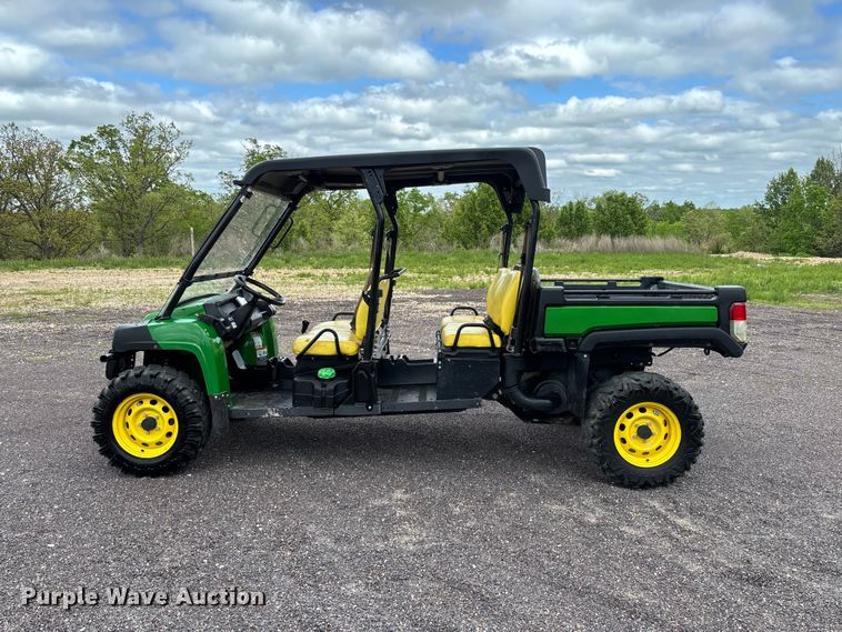 image for item FC5606 2021 John Deere 855M utility vehicle
