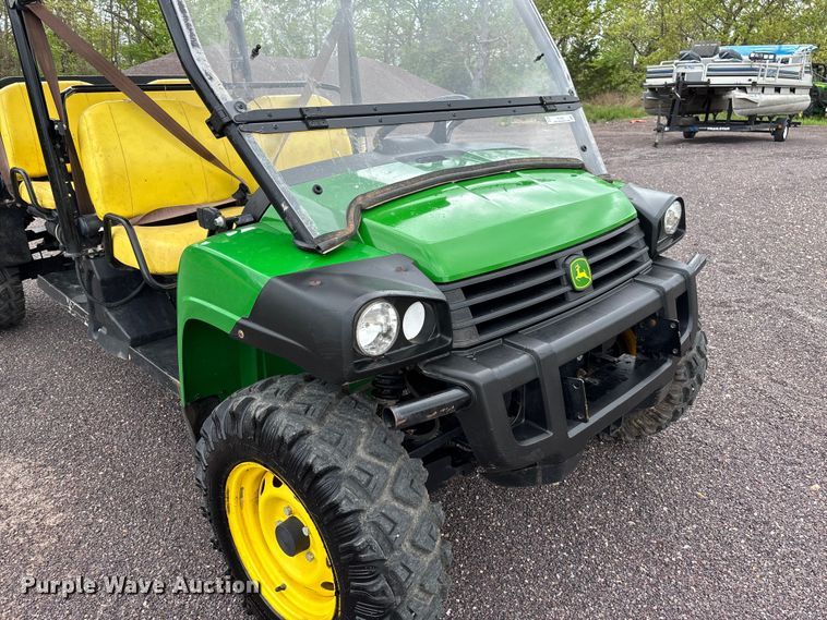 image for item FC5606 2021 John Deere 855M utility vehicle