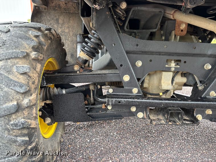 image for item FC5606 2021 John Deere 855M utility vehicle