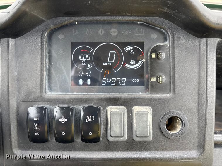 image for item FC5606 2021 John Deere 855M utility vehicle