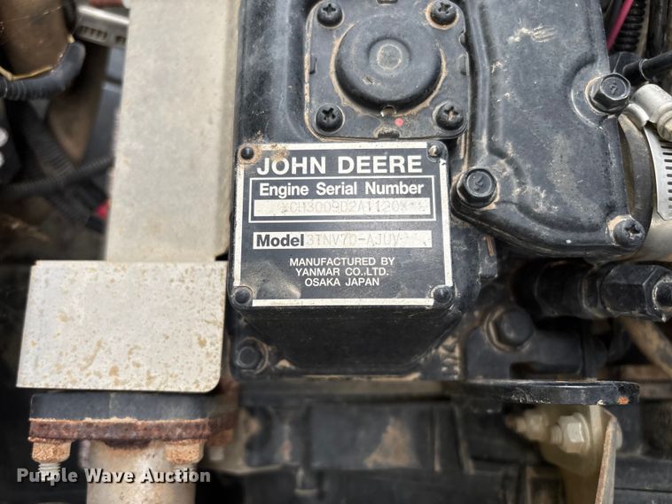 image for item FC5606 2021 John Deere 855M utility vehicle