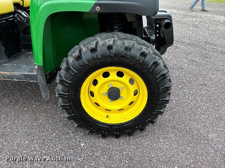 image for item FC5606 2021 John Deere 855M utility vehicle