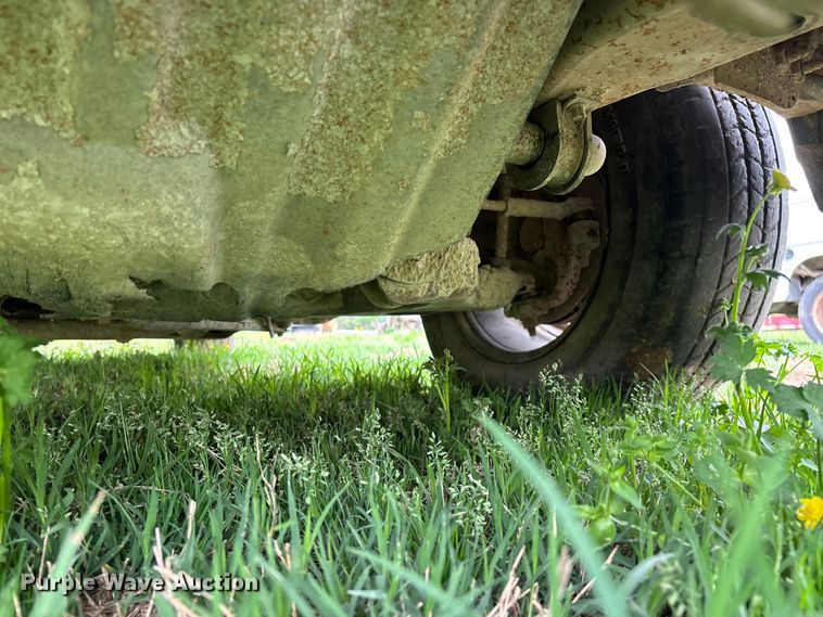 image for item FG0252 2005 Chevrolet Silverado 1500 pickup truck