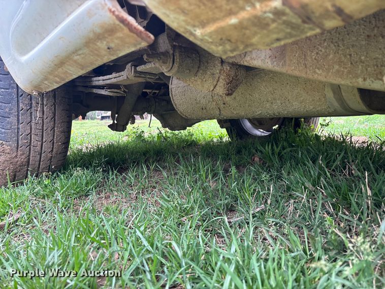 image for item FG0252 2005 Chevrolet Silverado 1500 pickup truck