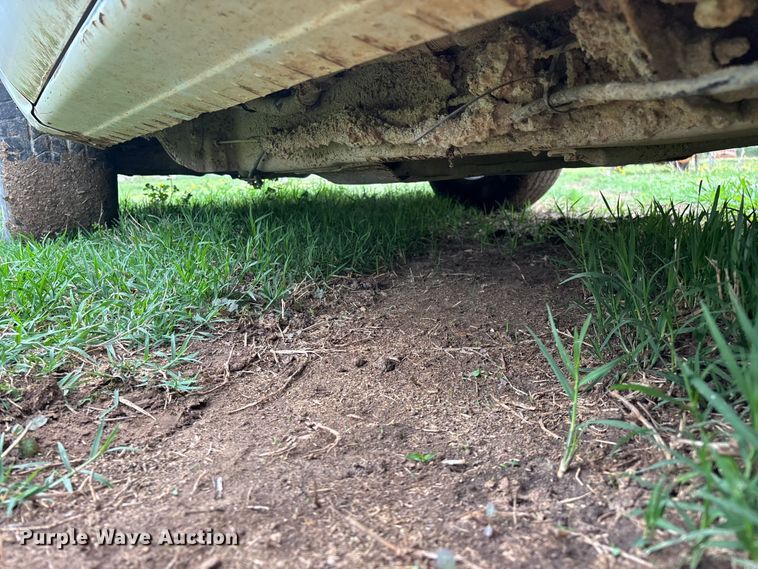 image for item FG0252 2005 Chevrolet Silverado 1500 pickup truck