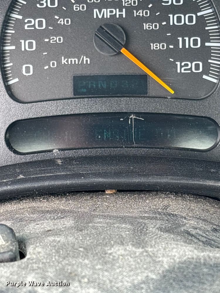 image for item FG0252 2005 Chevrolet Silverado 1500 pickup truck