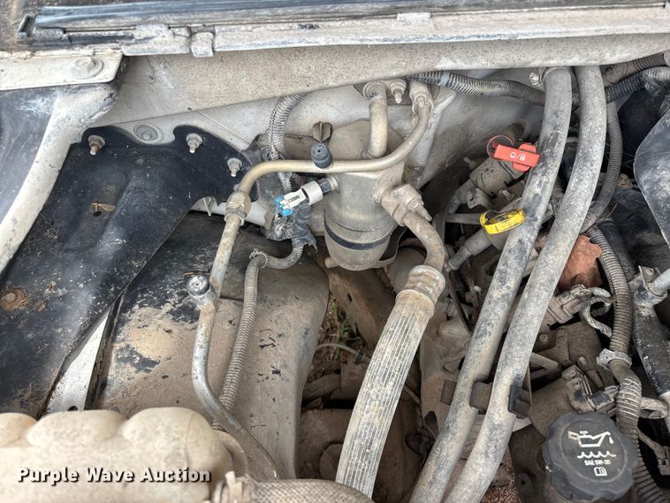 image for item FG0252 2005 Chevrolet Silverado 1500 pickup truck