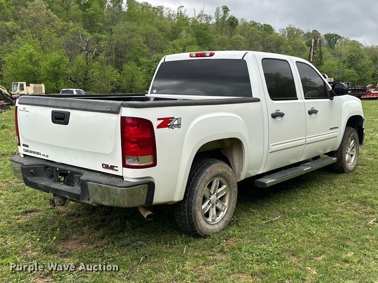 image for item FG0253 2011 GMC Sierra 1500 Crew Cab pickup truck