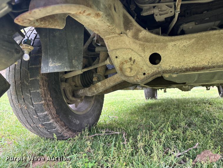 image for item FG0253 2011 GMC Sierra 1500 Crew Cab pickup truck