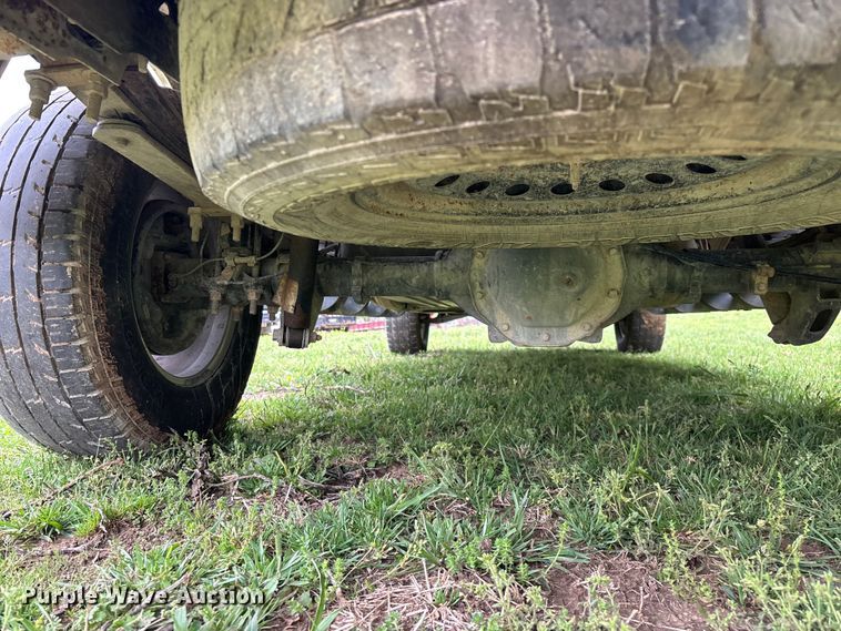 image for item FG0253 2011 GMC Sierra 1500 Crew Cab pickup truck