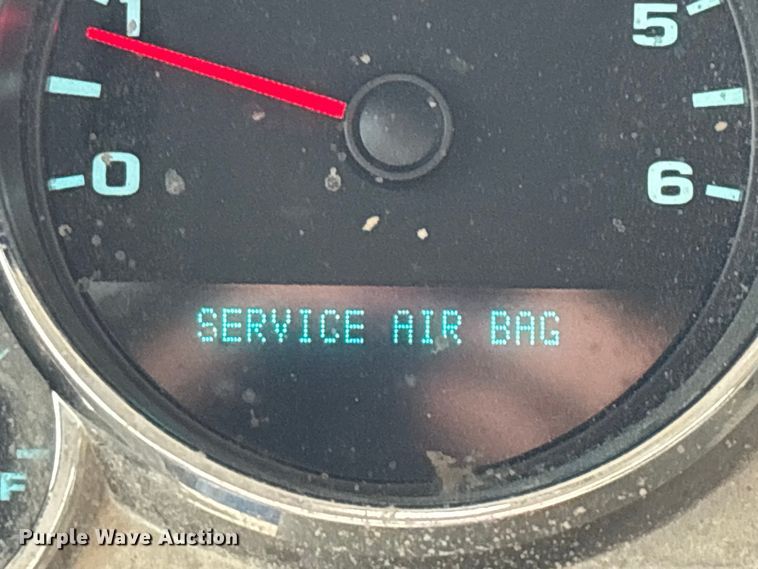 image for item FG0253 2011 GMC Sierra 1500 Crew Cab pickup truck