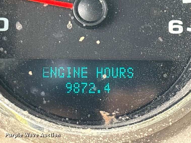 image for item FG0253 2011 GMC Sierra 1500 Crew Cab pickup truck