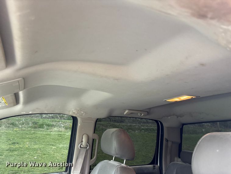 image for item FG0253 2011 GMC Sierra 1500 Crew Cab pickup truck