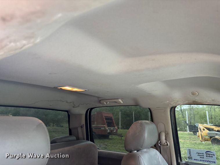 image for item FG0253 2011 GMC Sierra 1500 Crew Cab pickup truck