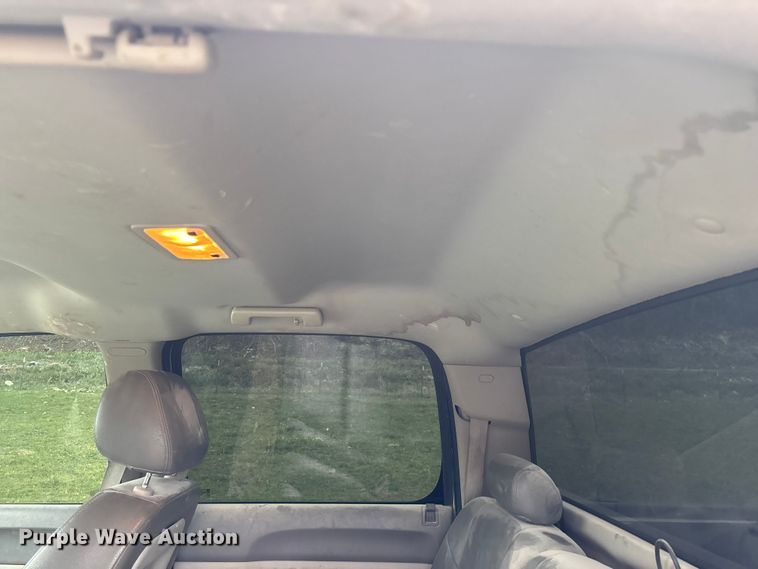 image for item FG0253 2011 GMC Sierra 1500 Crew Cab pickup truck