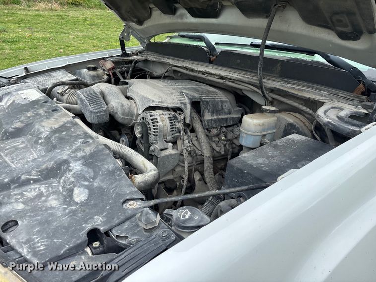 image for item FG0253 2011 GMC Sierra 1500 Crew Cab pickup truck