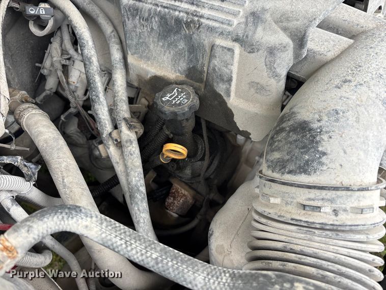 image for item FG0253 2011 GMC Sierra 1500 Crew Cab pickup truck