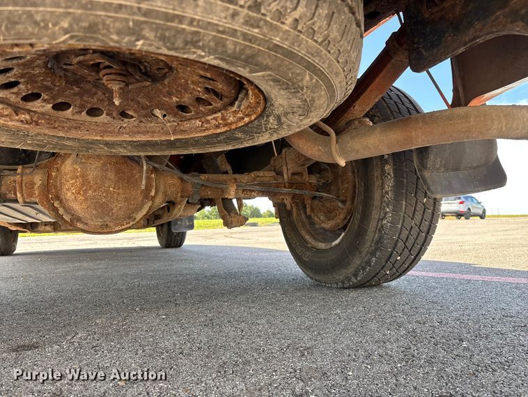 image for item FG0290 2006 Chevrolet Silverado 1500 pickup truck