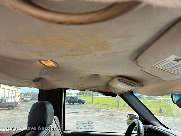 image for item FG0290 2006 Chevrolet Silverado 1500 pickup truck